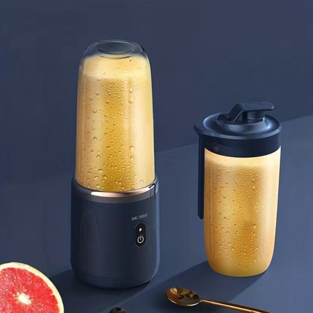 2 in 1Rechargeable juicer blender with sports cup